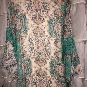 Women’s dress shirt